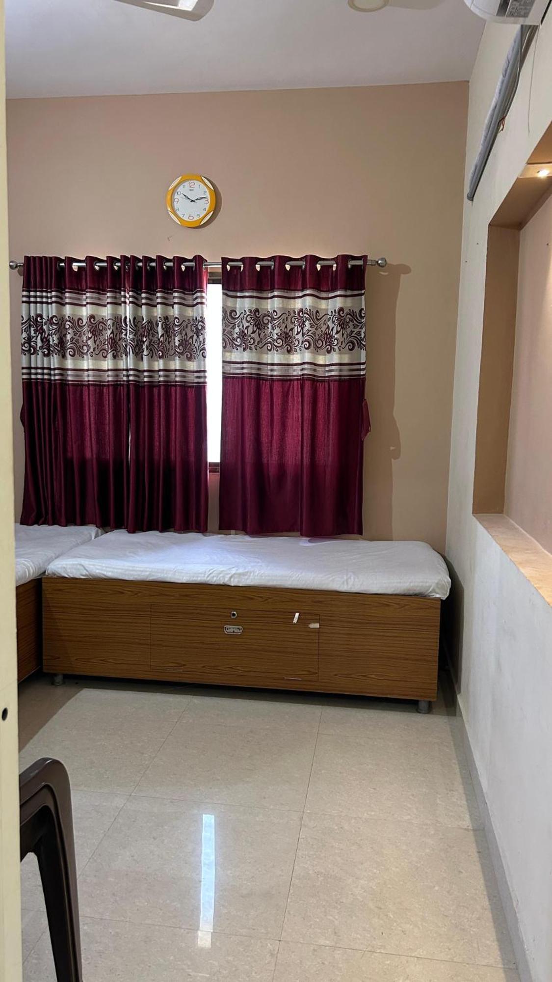 Dwarka Home Stay Экстерьер фото